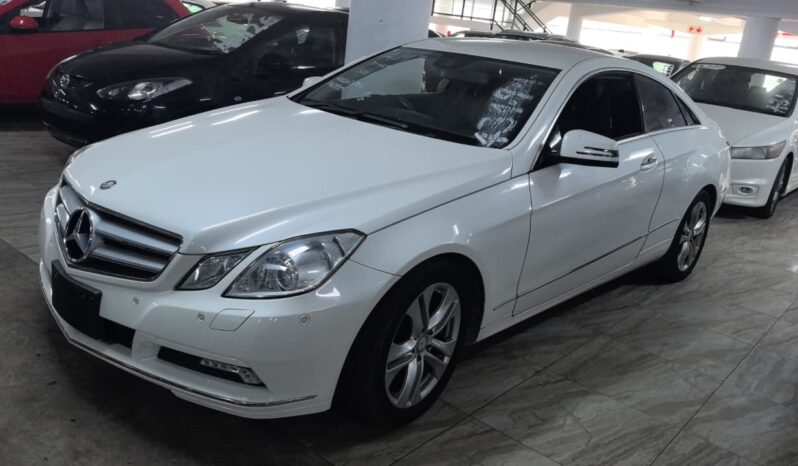 
								Mercedes Benz E350 full									