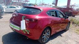 
										Mazda axela full									