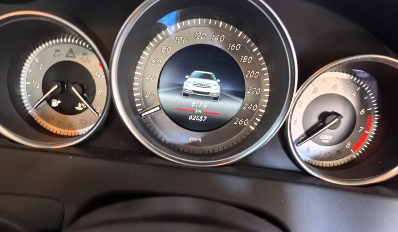 
								Mercedes Benz C200 full									