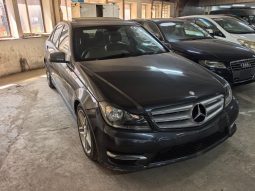 
										Mercedes Benz C200 full									