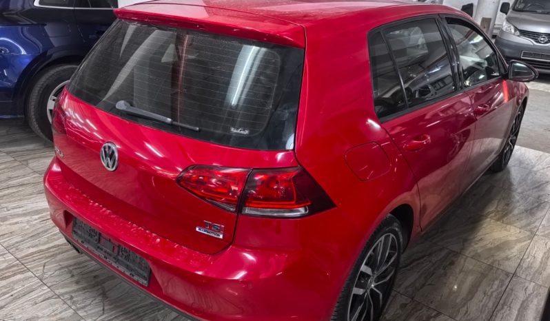 
								Vw Golf 7 tsi full									