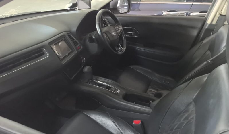 
								Honda vezel full									