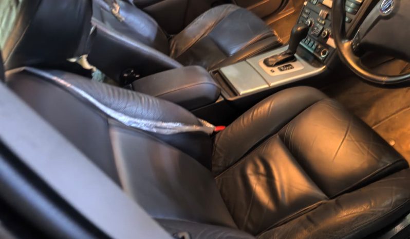 
								Volvo XC90 full									