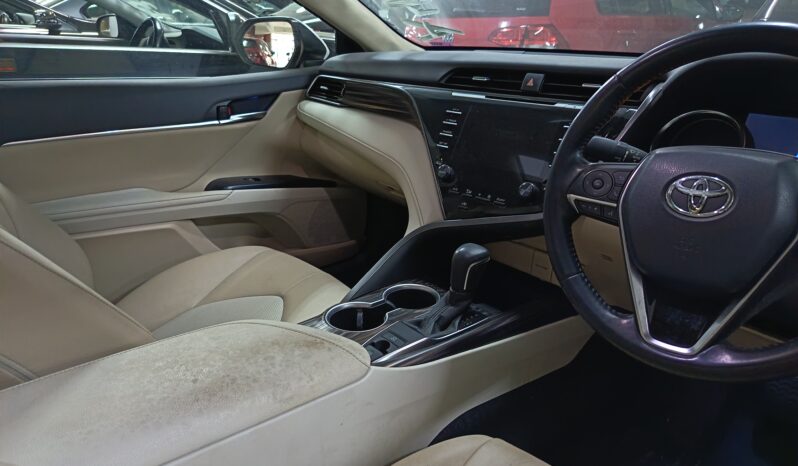 
								TOYOTA CAMRY full									