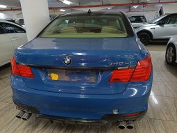BMW 740I
