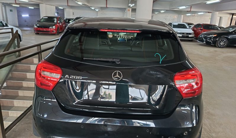 
								MERCEDES A200 full									