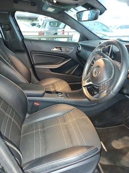 MERCEDES A200