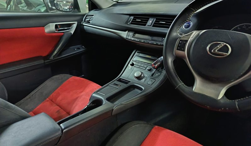
								LEXUS CT200N full									