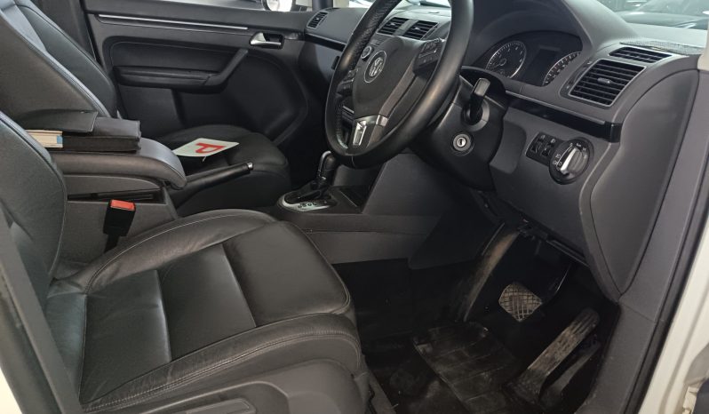 
								VW TOURAN full									