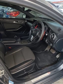 MERCEDES C180