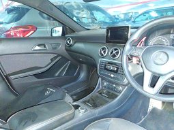 MERCEDES C180