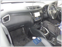 
										Nissan Xtrail full									