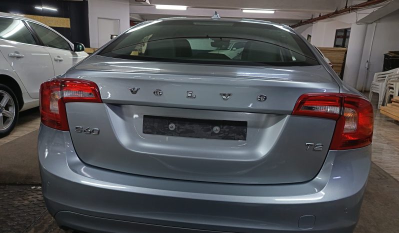 
								VOLVO S60 full									