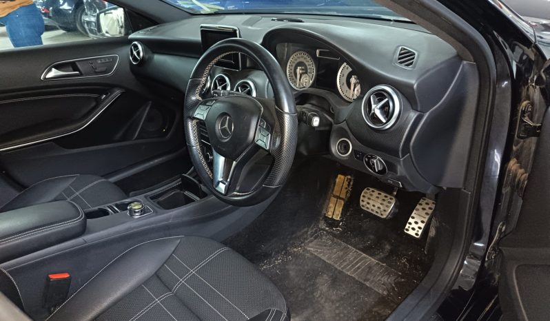 
								MERCEDES A200 full									