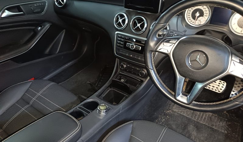 
								MERCEDES A200 full									