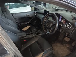MERCEDES CLA180