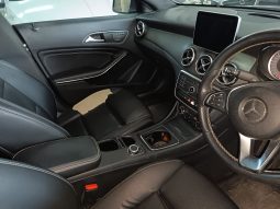 MERCEDES CLA180