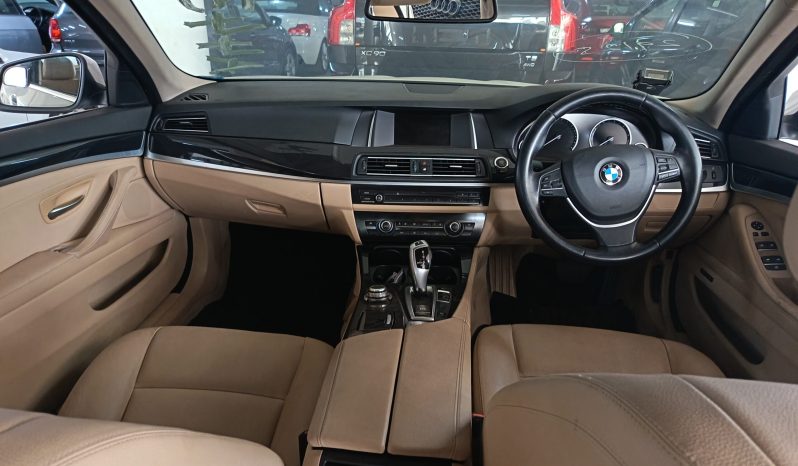 
								BMW 520I full									