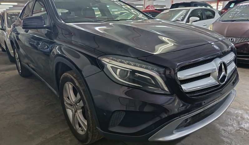 
								MERCEDES GLA180 full									