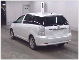 
										TOYOTA WISH full									