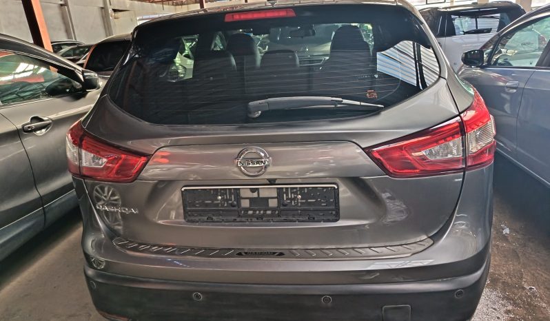 
								NISSAN full									