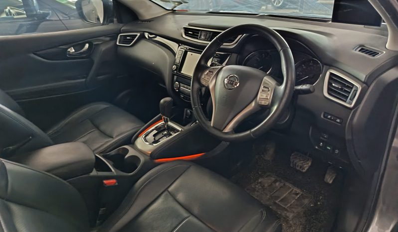 
								NISSAN full									